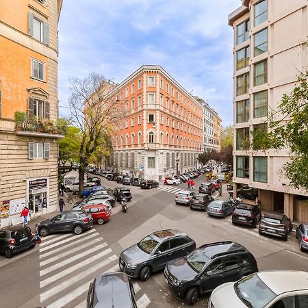 Apt In The Heart Of The City Rome Bagian luar foto
