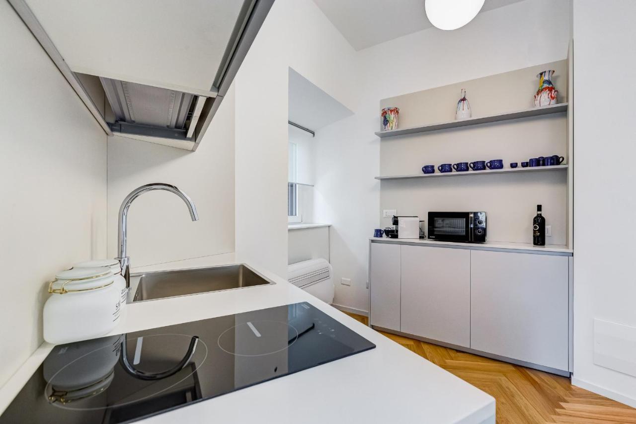Apt In The Heart Of The City Rome Bagian luar foto