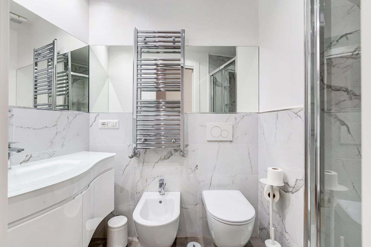 Apt In The Heart Of The City Rome Bagian luar foto